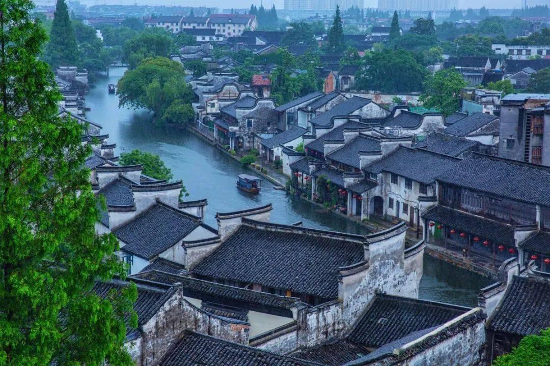 进击的城堡